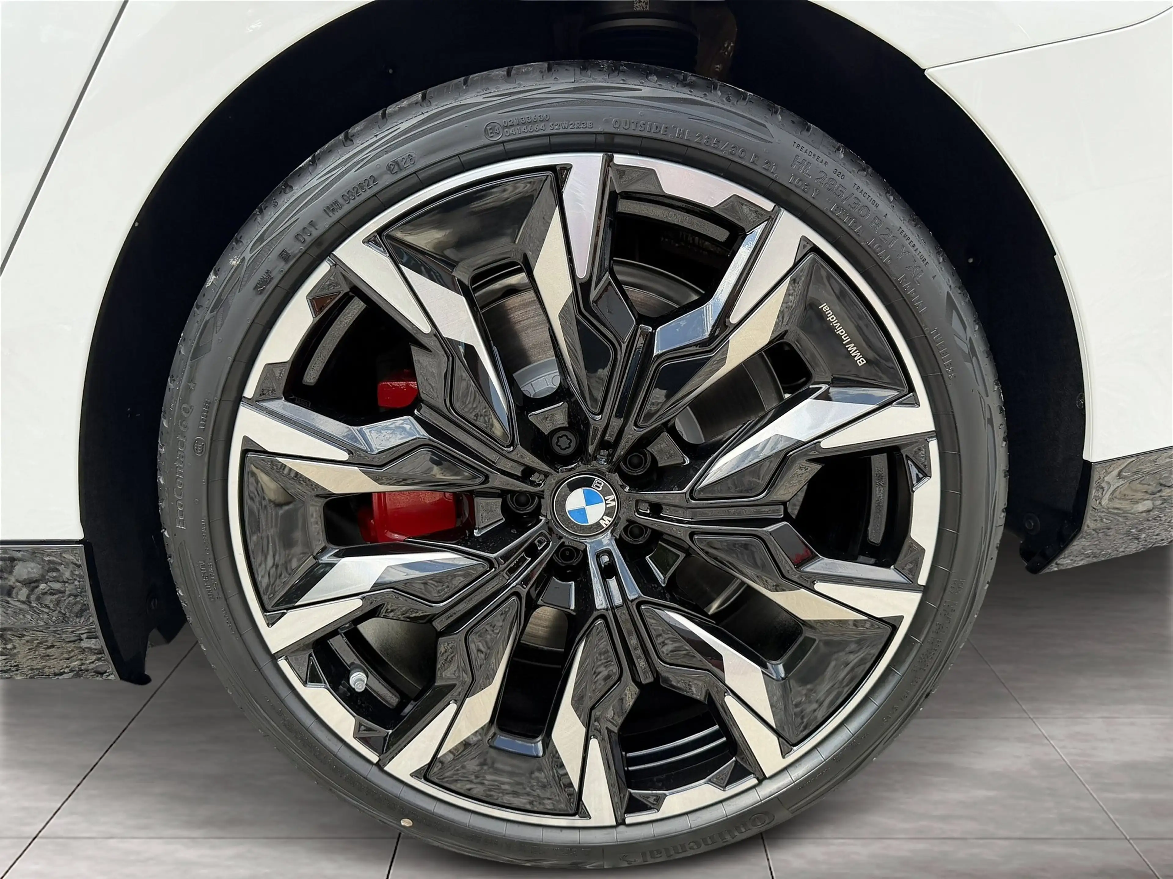 BMW 550 e xDrive M Sport Pro Innovation Panorama AHK Bower — photo 9
