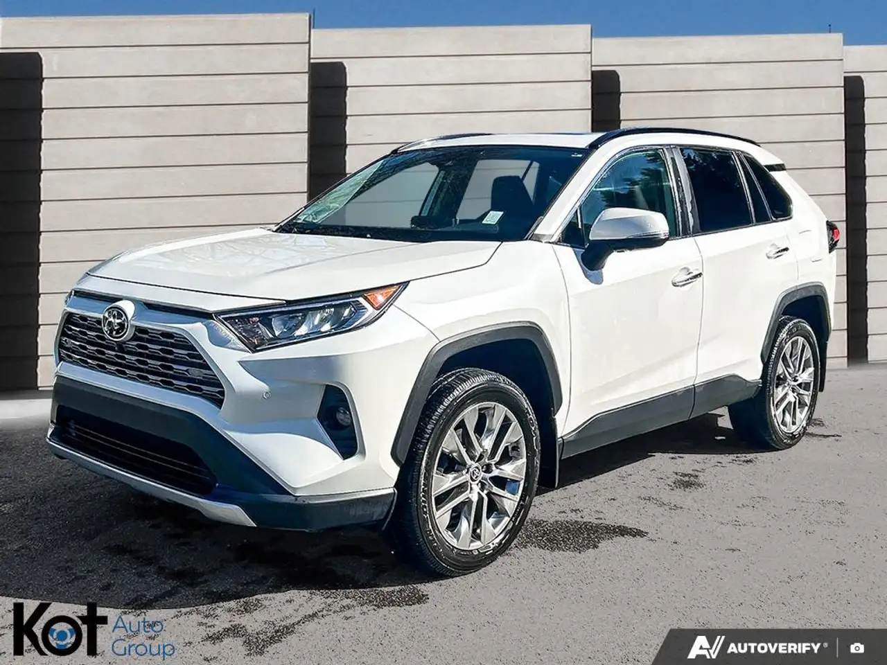 Toyota RAV 4 снимка Toyota RAV 4