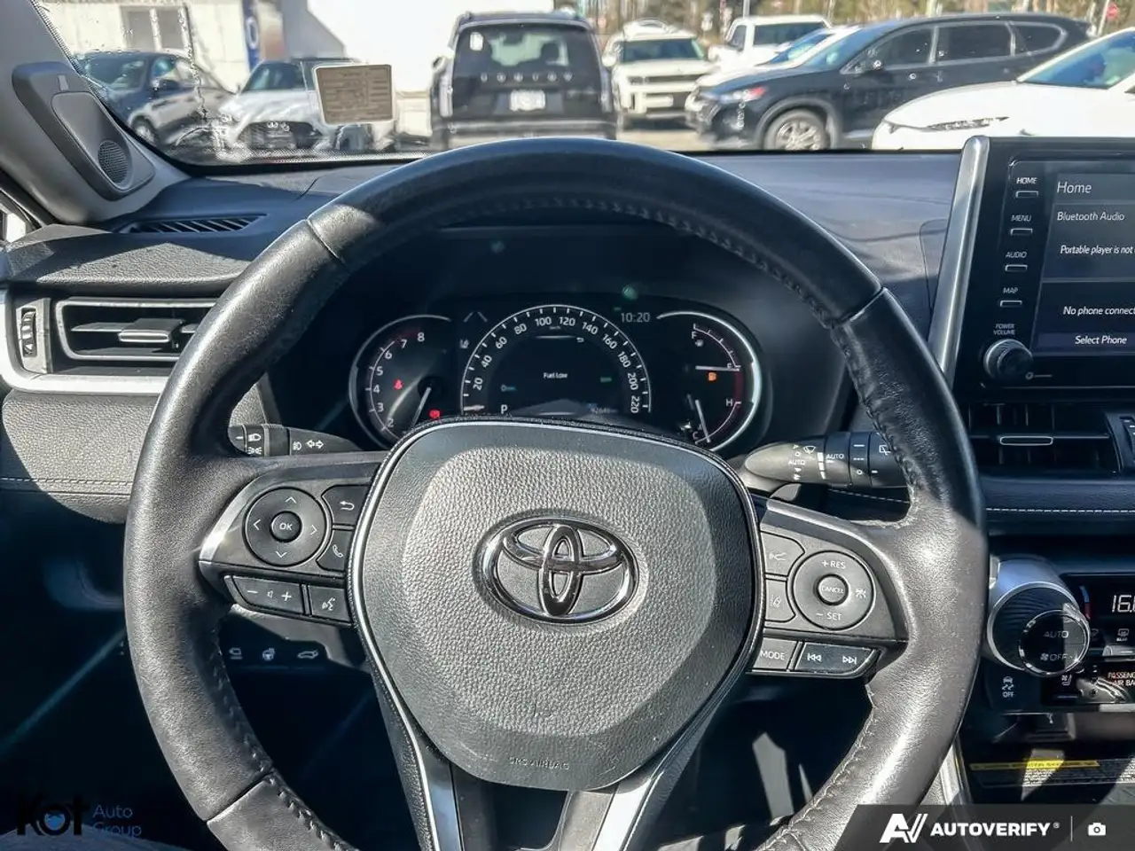 Toyota RAV 4 снимка Toyota RAV 4