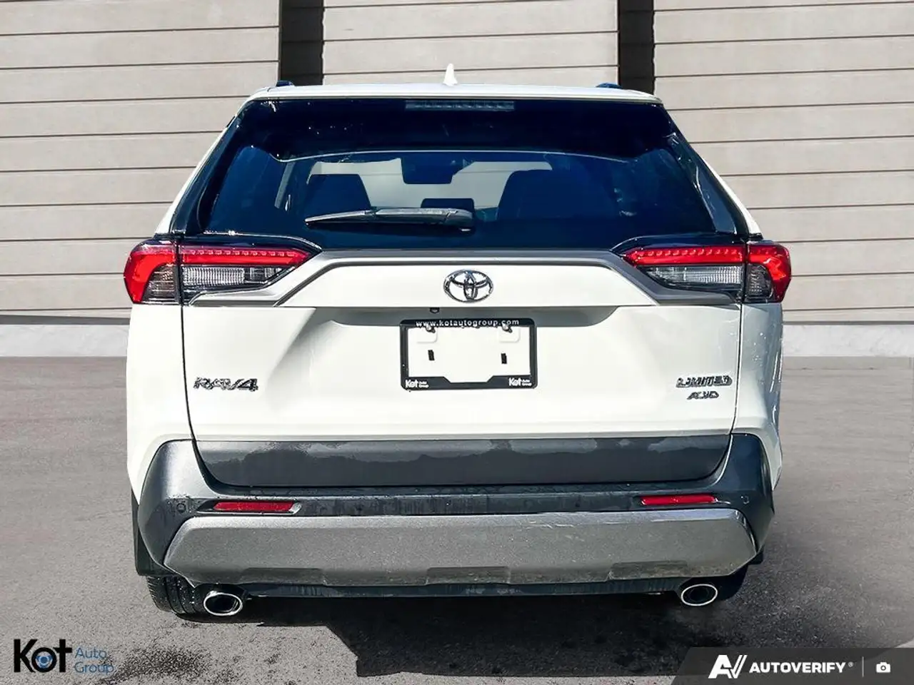 Toyota RAV 4 снимка Toyota RAV 4