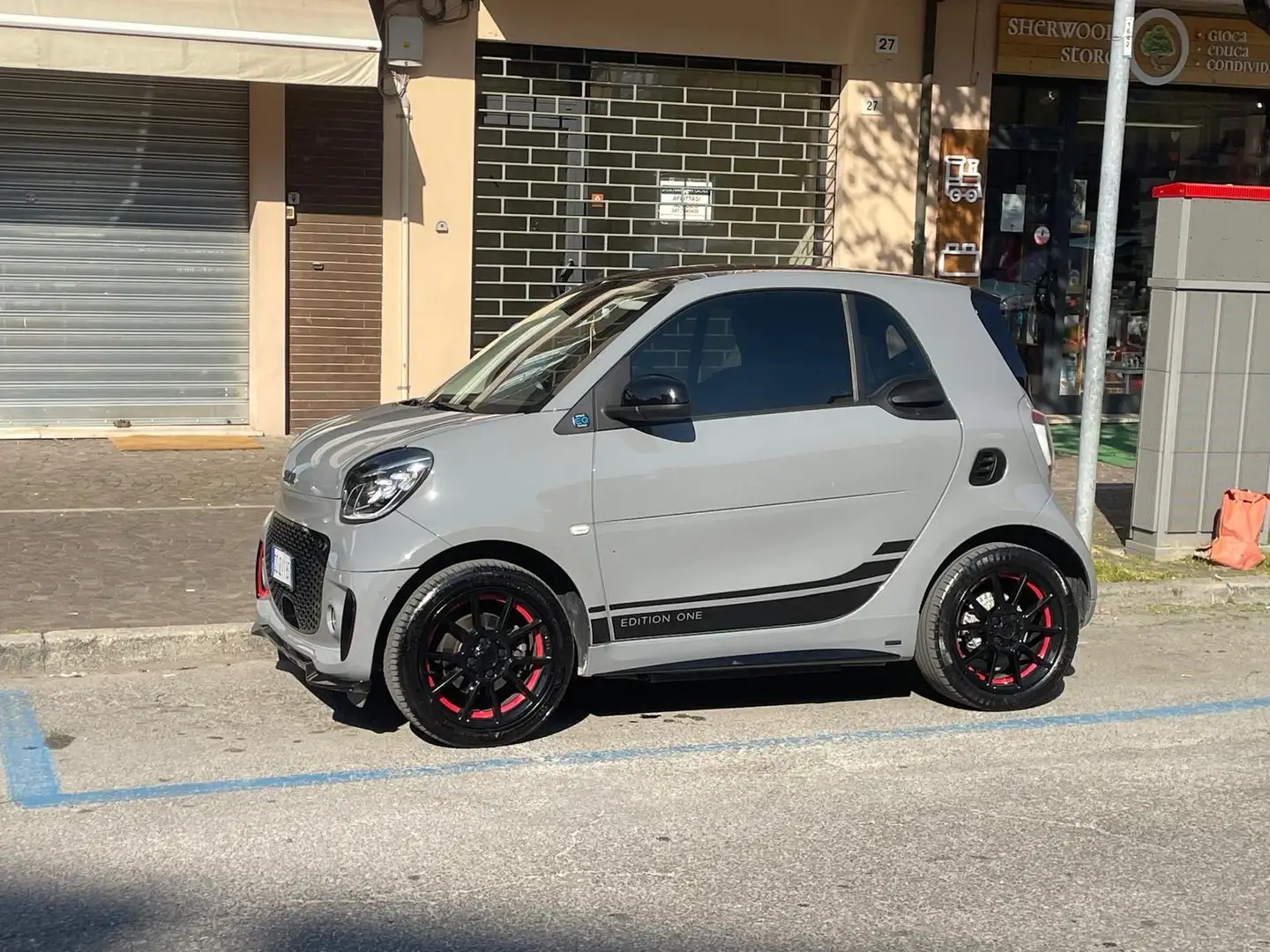 smart forTwo Fortwo+III+2020+eq+Edition+One+4,6kW - 2