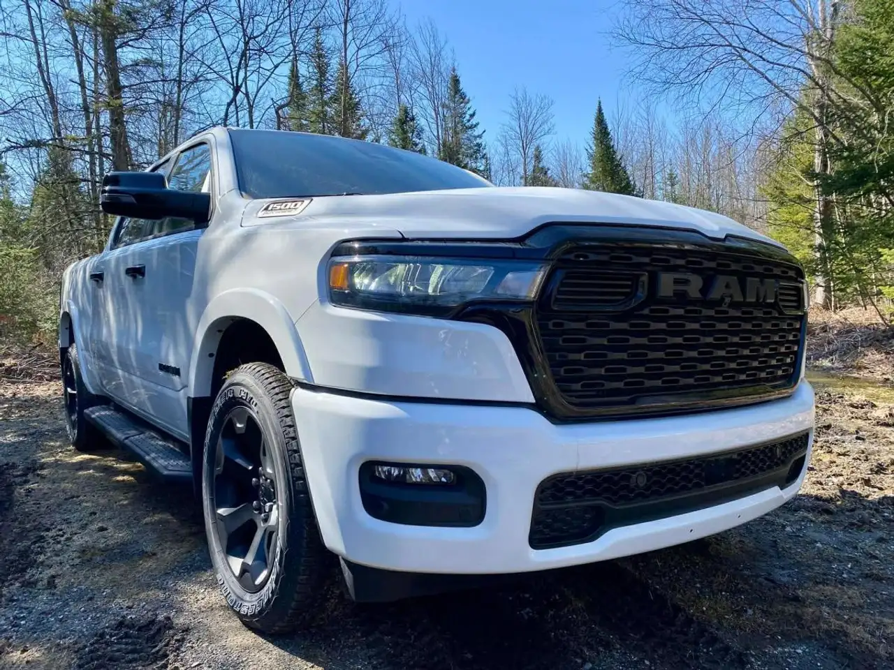 RAM 1500 снимка RAM 1500
