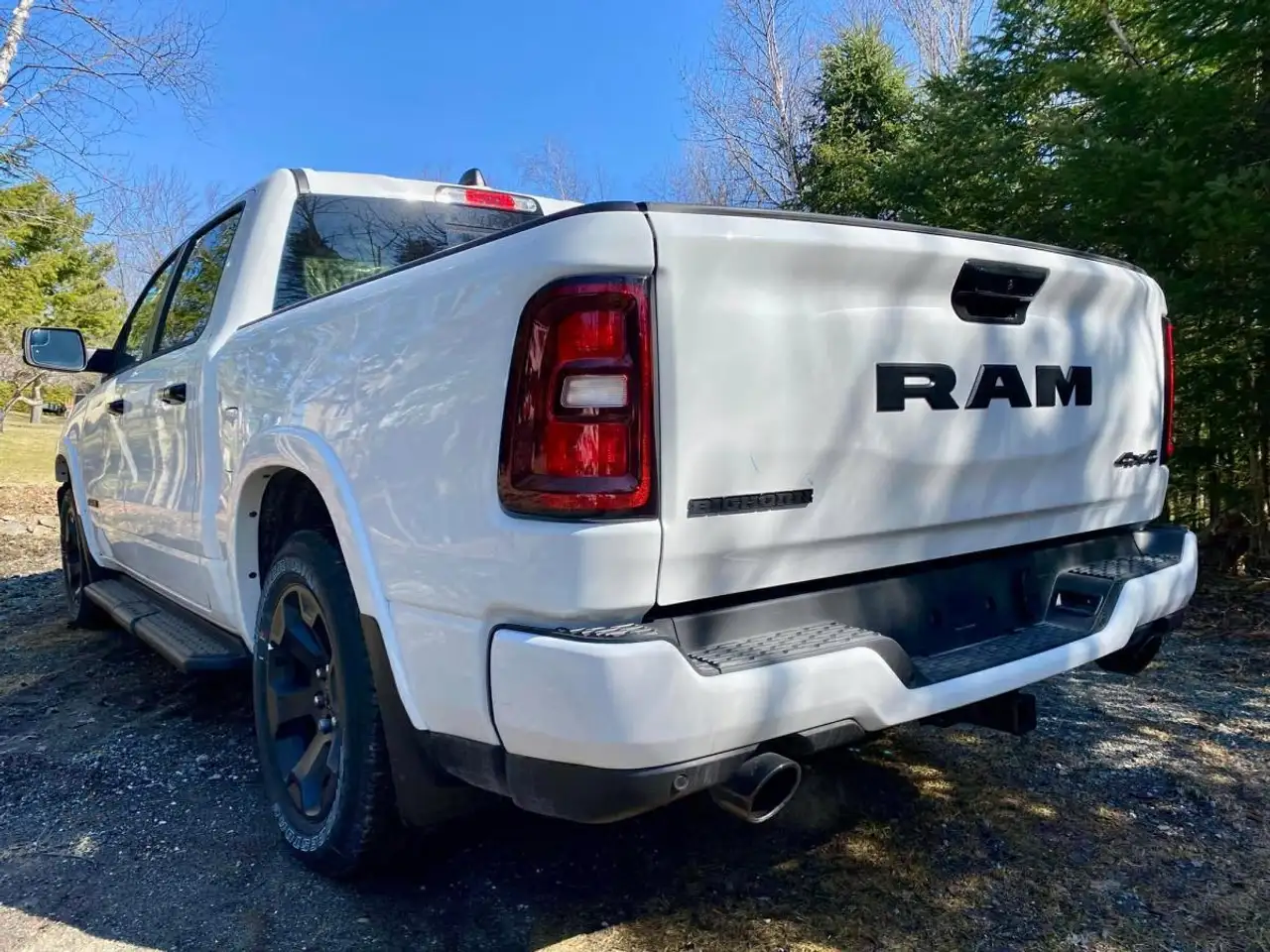 RAM 1500 снимка RAM 1500