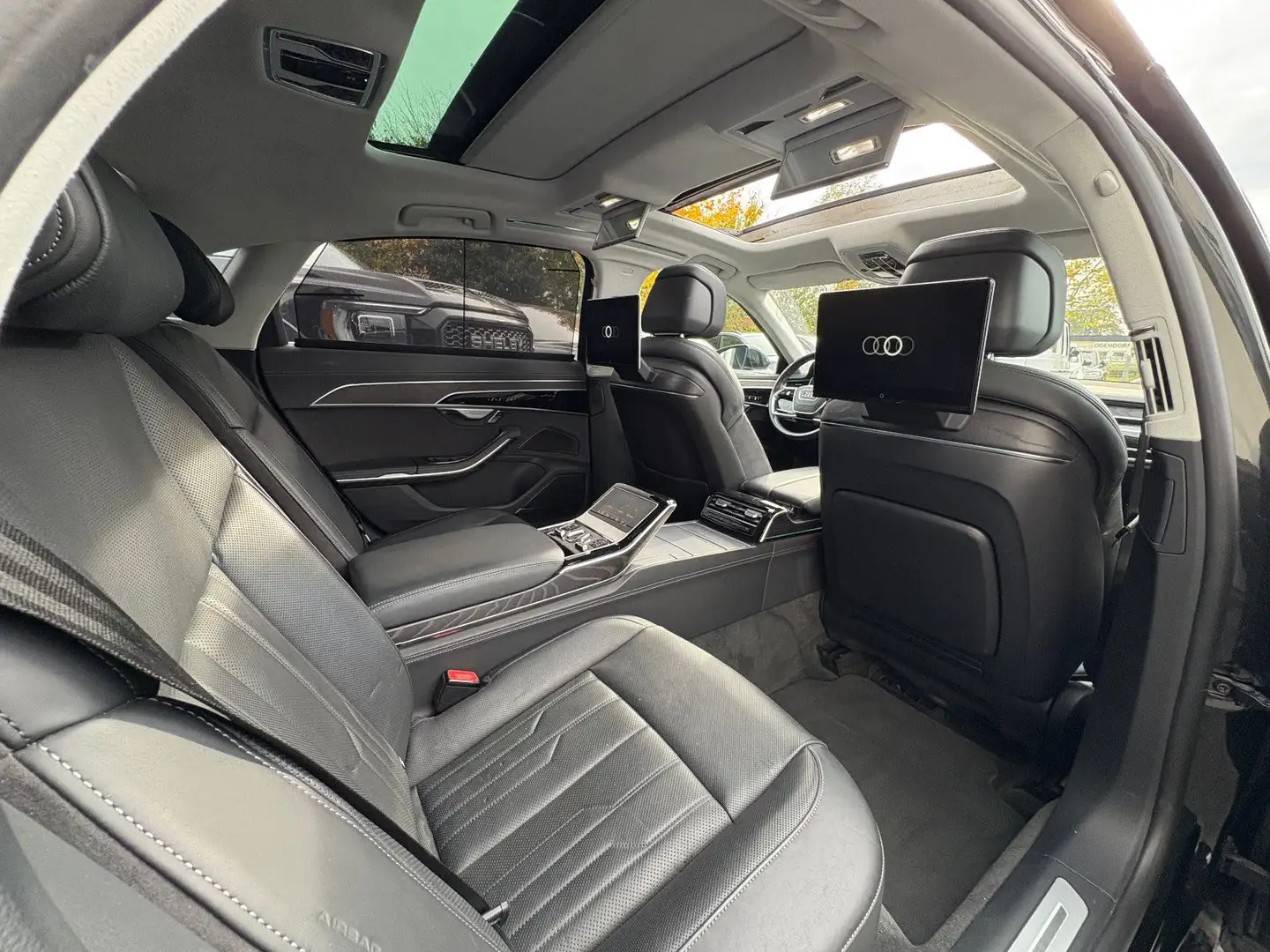 Audi A8 60 TFSI e L quattro/Chauffeur-Paket/Fond-TV/ Gris - 1