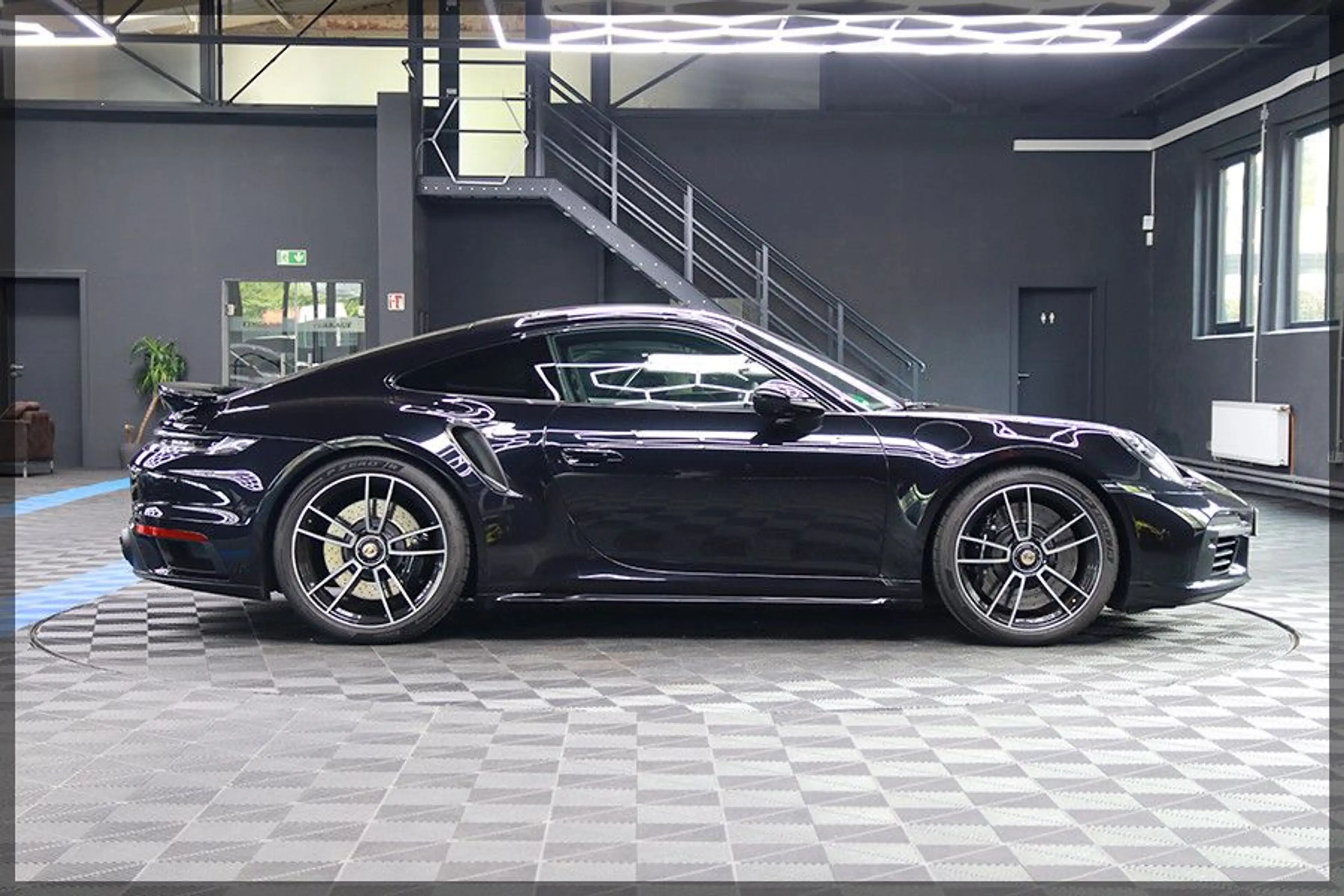 Porsche 911 Turbo PANO / BURMESTER / APPROVED — photo 5