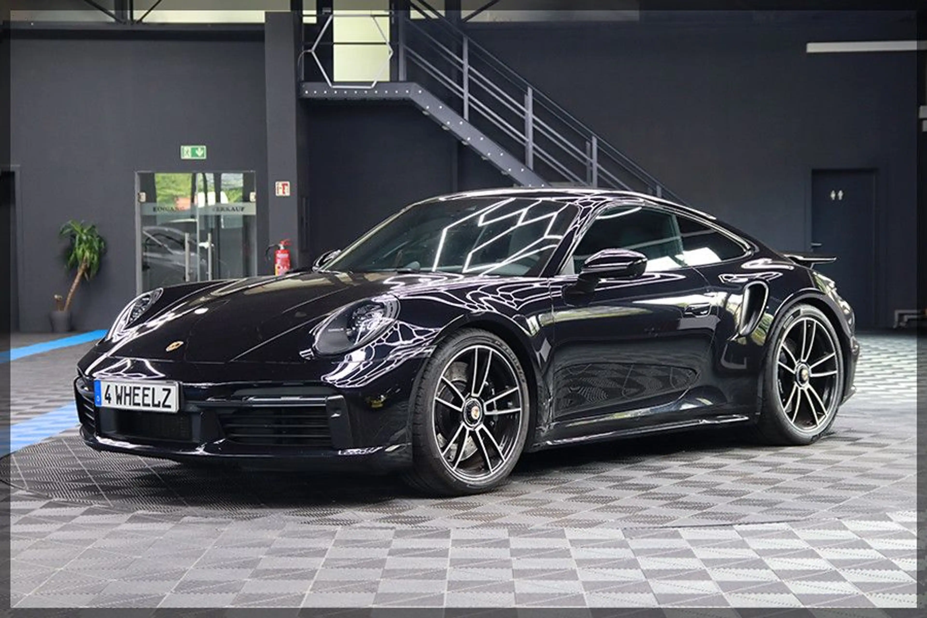 Porsche 911 Turbo PANO / BURMESTER / APPROVED — photo 2