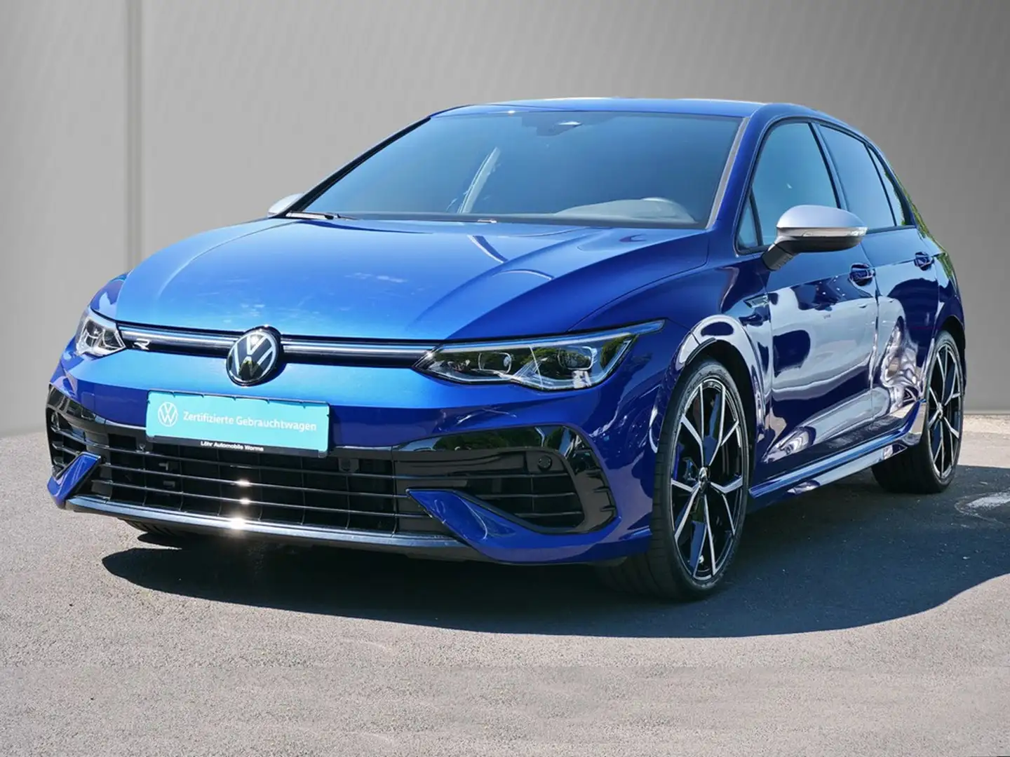 Volkswagen Golf VIII Lim. 2.0 TSI R Performance 4Motion *LED*NA... Blau - 2