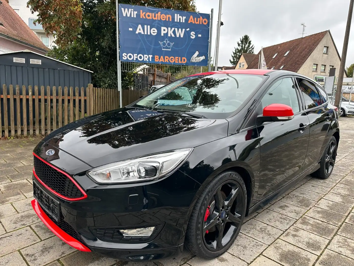 Ford Focus Lim. Sport 1 HAND/SHZ/BI-XENON Noir - 1