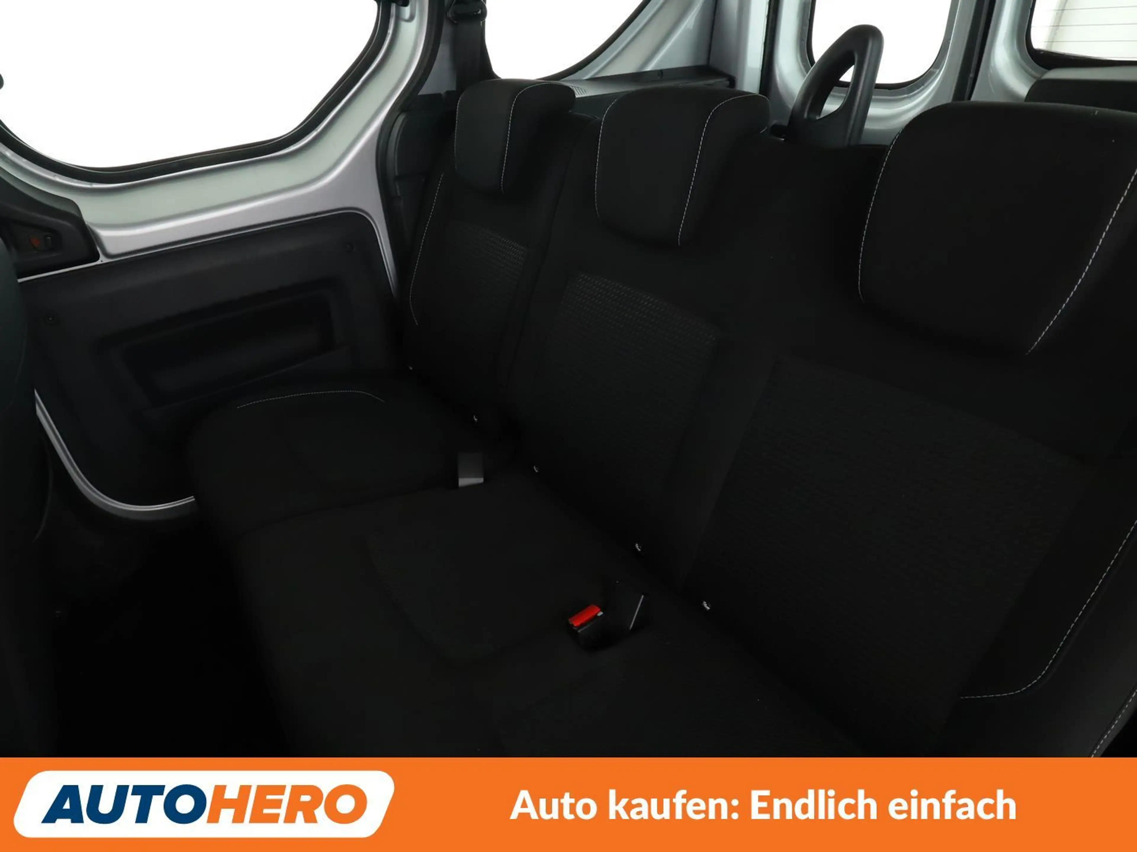 Dacia Dokker 1.6 SCe Comfort *TEMPO*PDC*KLIMA* — photo 14