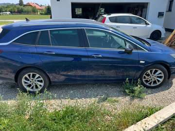 Astra Sports Tourer+