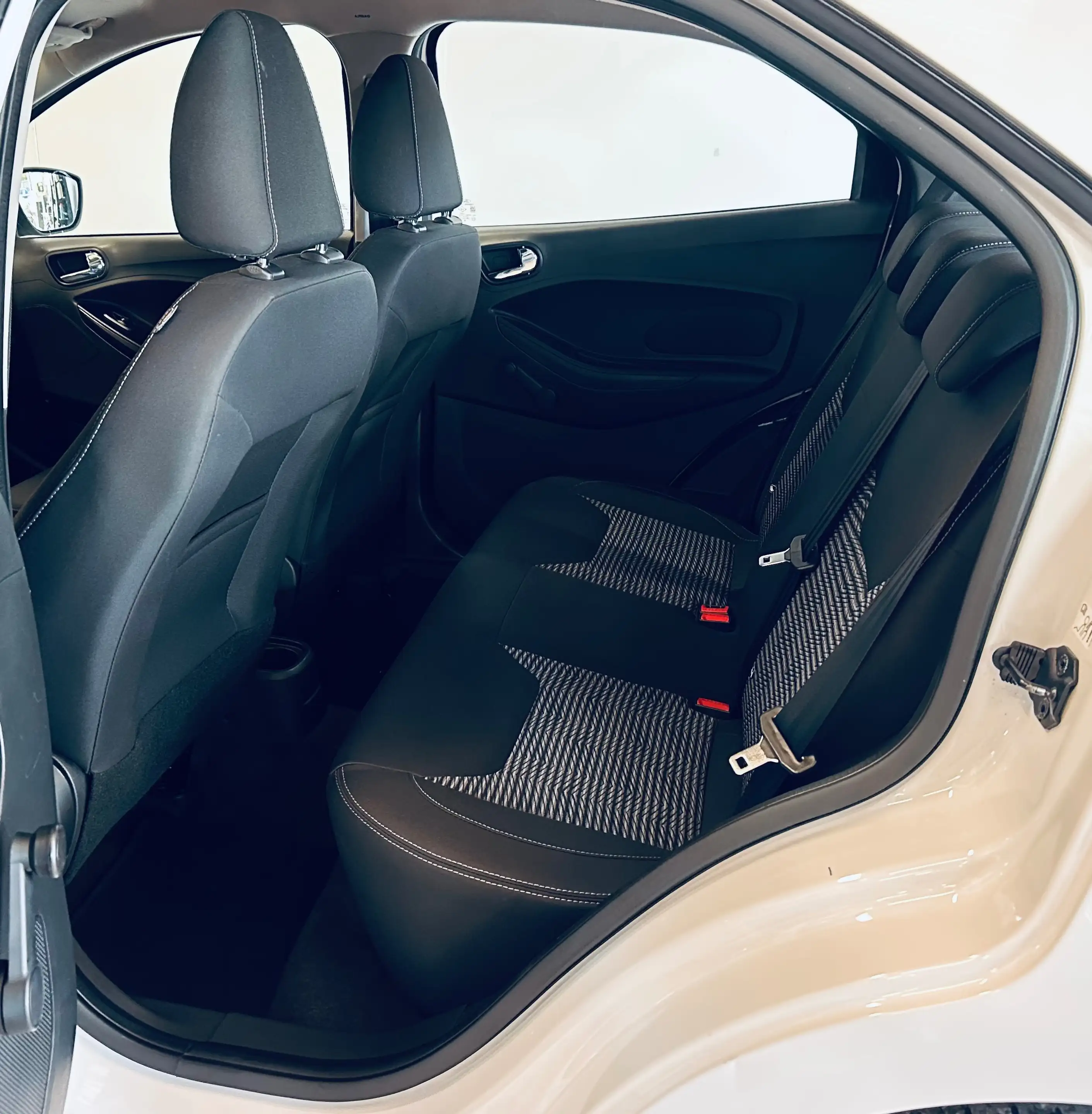 Ford Ka/Ka+ 1.2i LIMITEUR RADIO START STOP ROUE SECOURS — photo 8