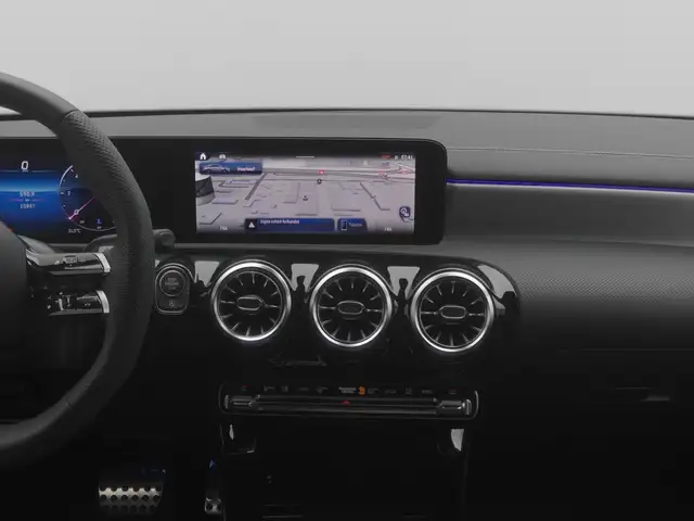 Mercedes-Benz Cla Class view 20