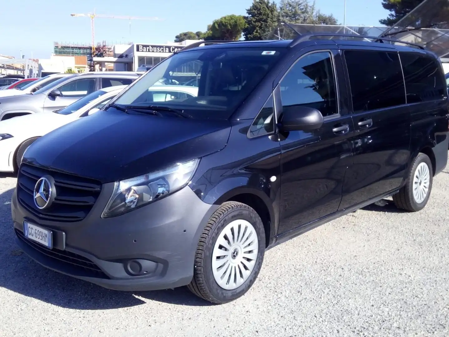 Mercedes-Benz Vito vito 114 cdi long tourer auto  9 POSTI Schwarz - 1