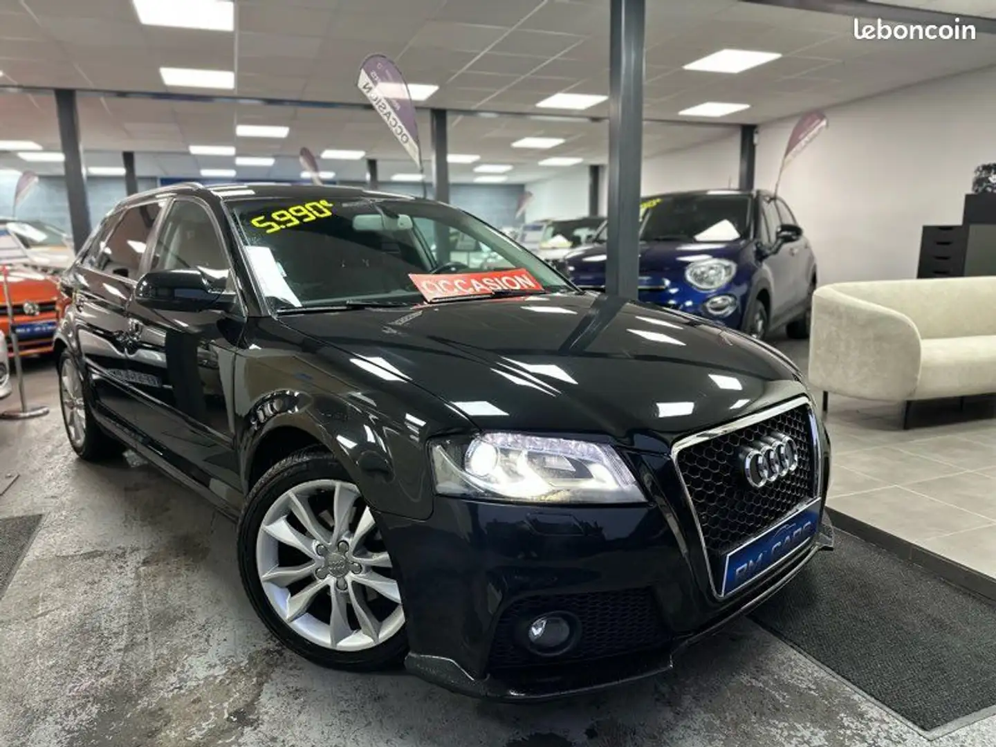 Audi A3 1.6 TDI 105ch Ambition Noir - 1