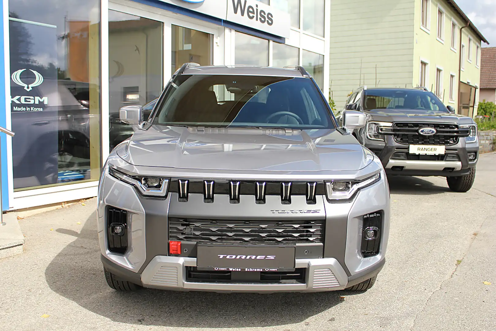 KGM Torres 1,5i GDI HEV Style e-DHT Grau - 2