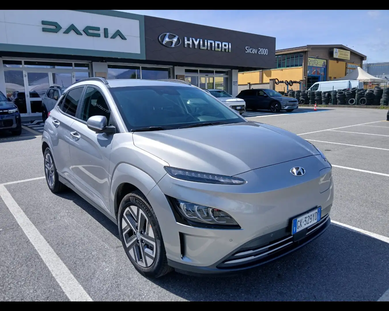 Hyundai KONA 39 kWh EV Xprime+ siva - 1
