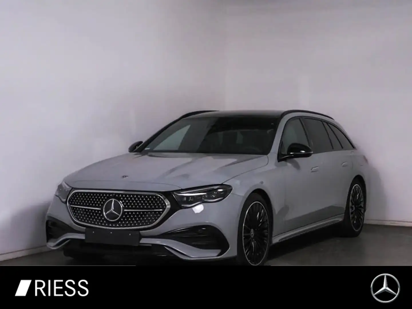 Mercedes-Benz E 300 de T AMG Sport Night Dist Pano AHK Superscreen Grau - 1