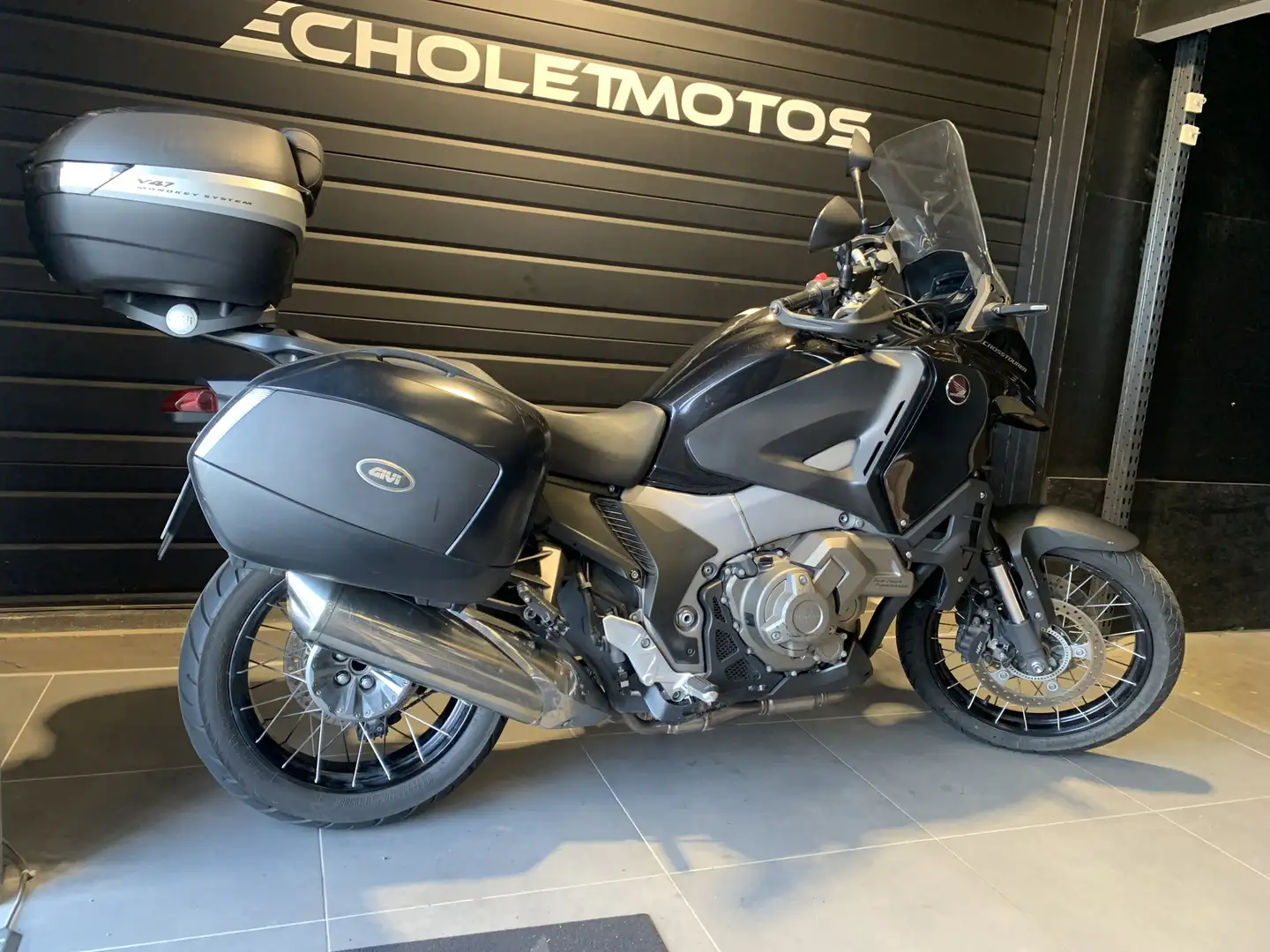 Honda Crosstourer Černá - 2