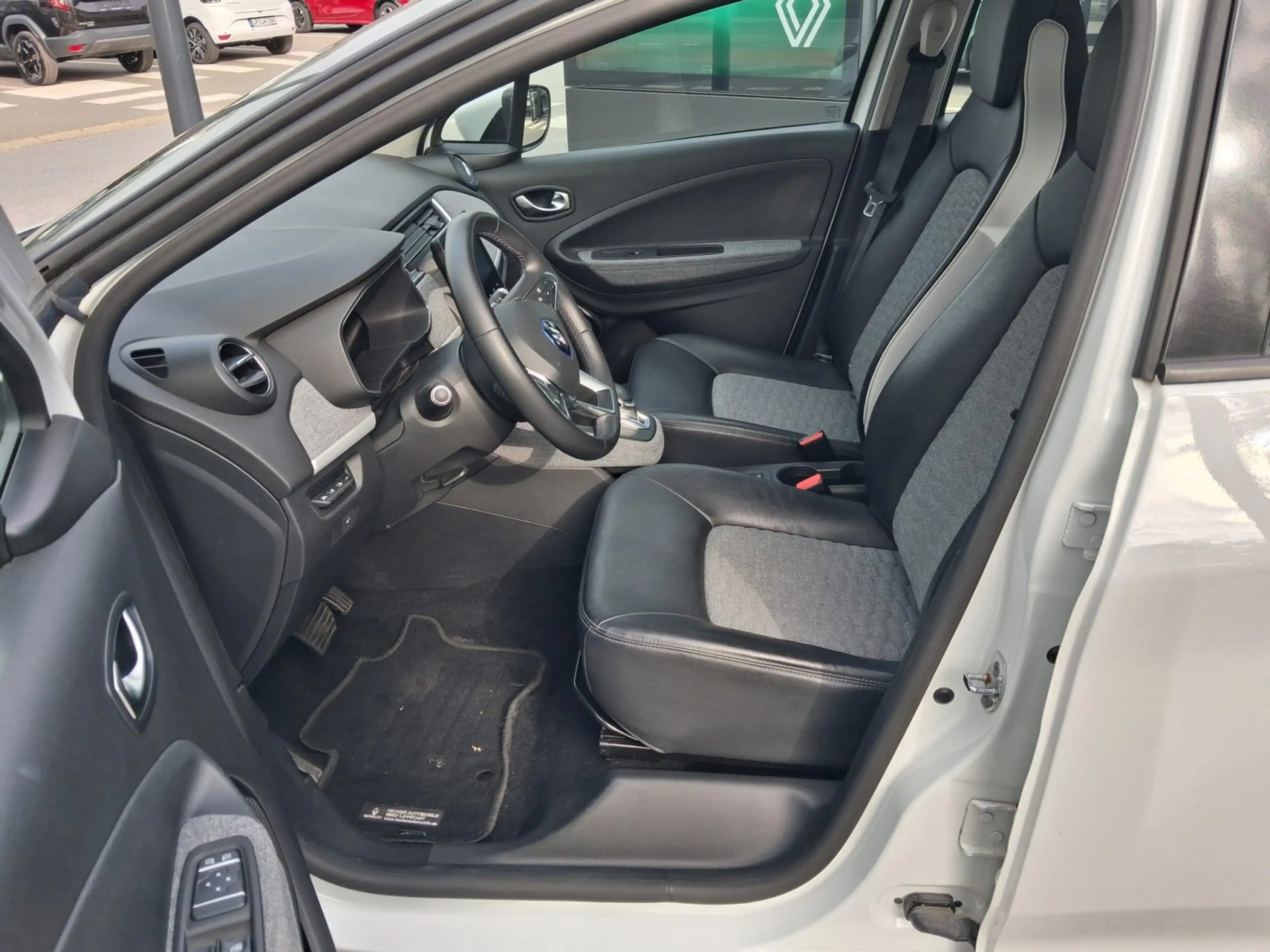 Renault ZOE R110 Experience R110/Z.E. 50 (Miet-Batterie) — photo 9