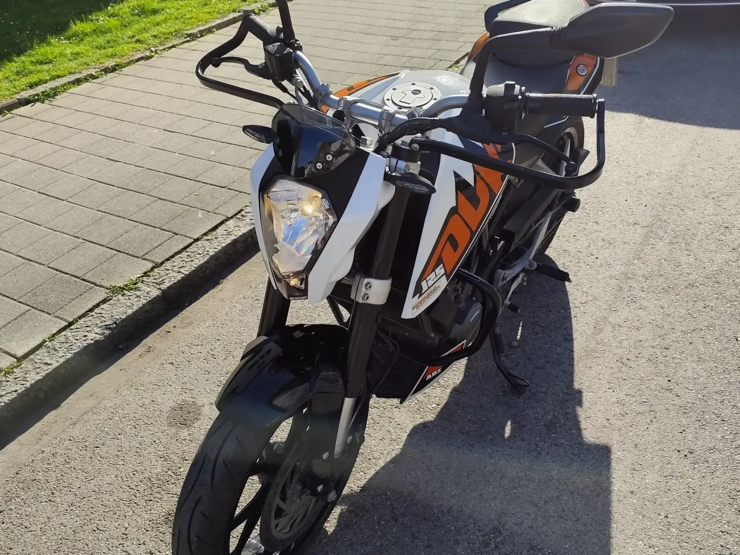 KTM 125 Duke Alb - 1