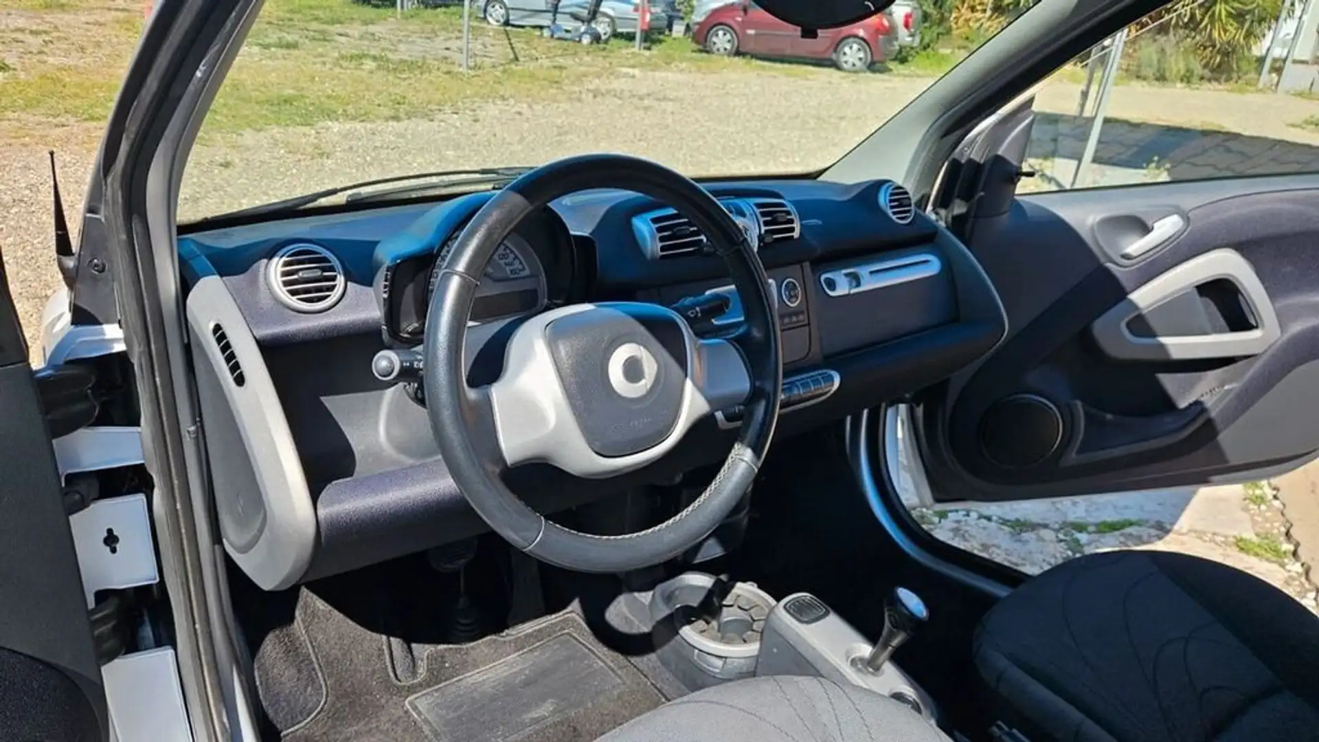 smart forTwo Fortwo 1.0 mhd bianca lim 70cv Bianco - 2