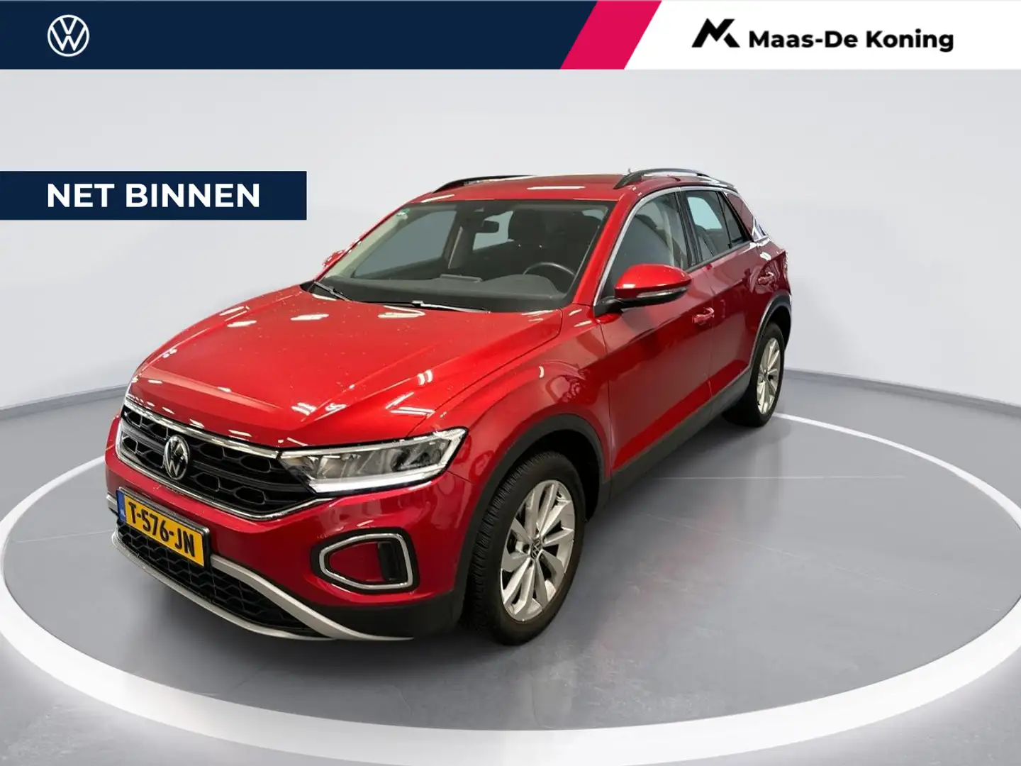 Volkswagen T-Roc 1.5 Tsi 150pk DSG Life · Apple/Android Car Play · Rood - 1