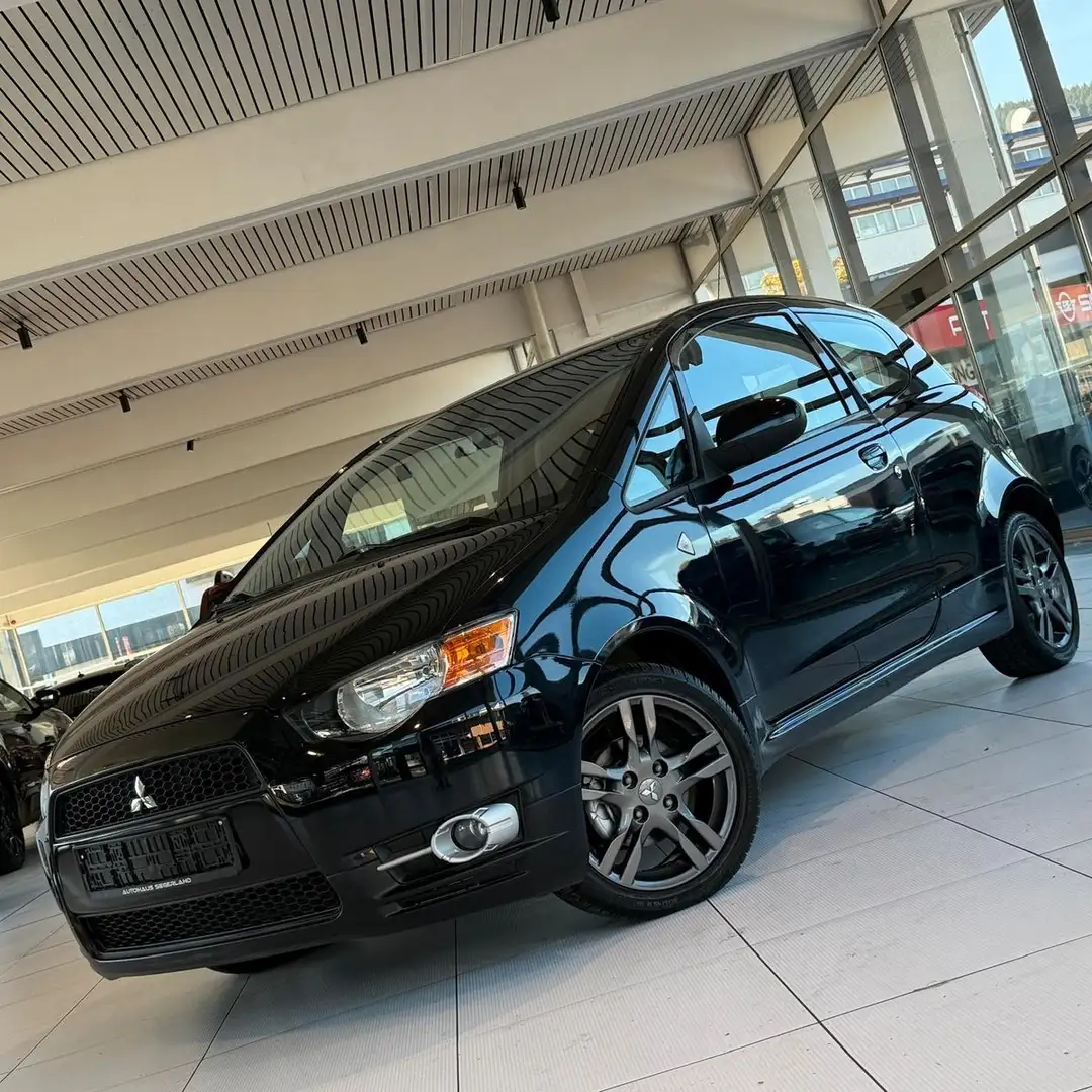 Mitsubishi Colt Lim. 3-trg. Athletic/WENIG KM!/AC/SITZHZ Schwarz - 1