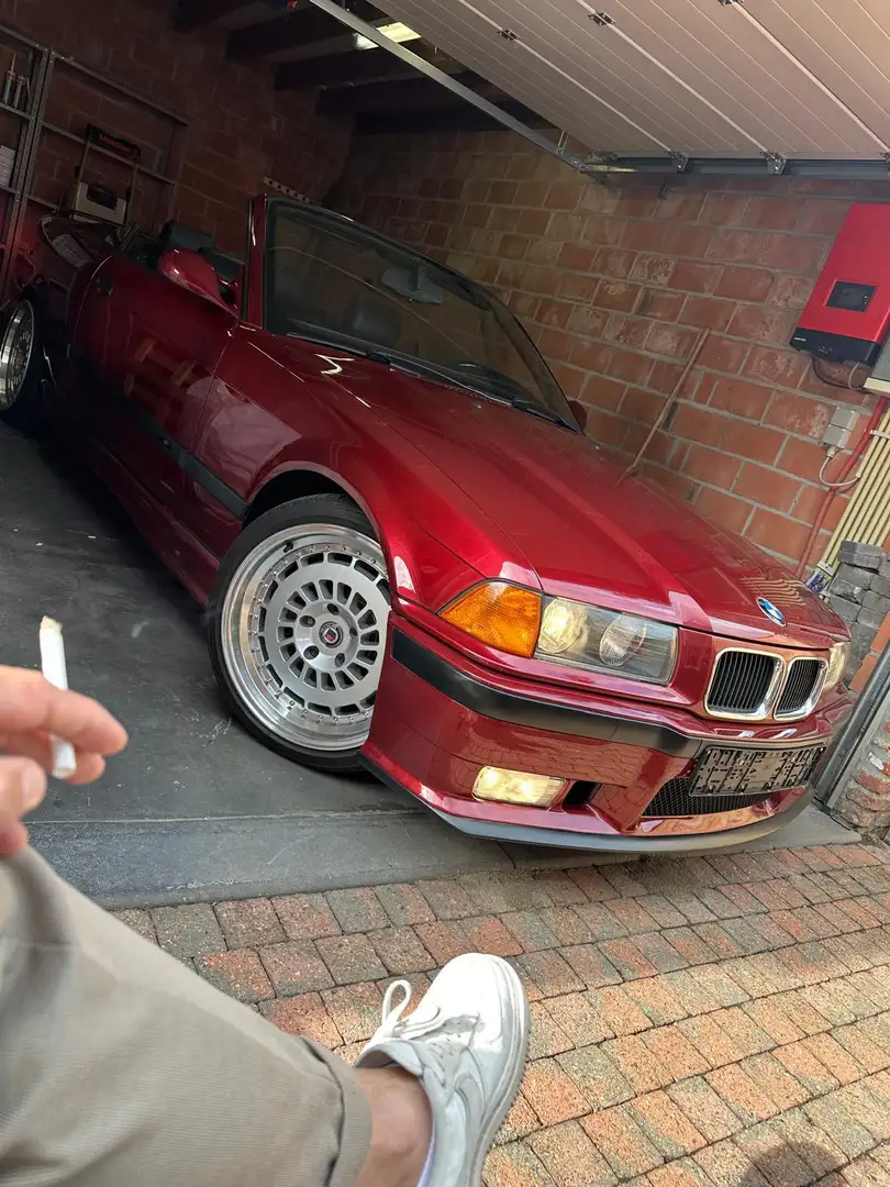BMW 325 325i - 1
