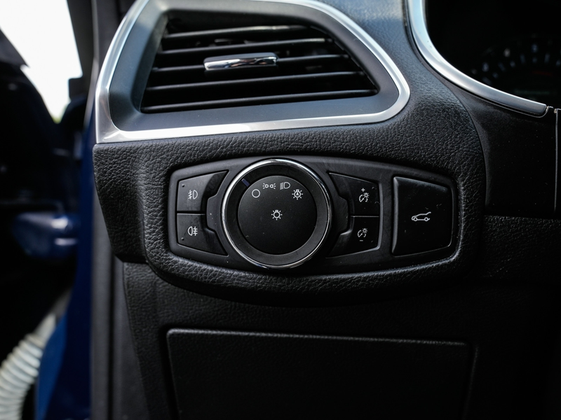 Ford S-Max 2.0 EcoBlue Turnier Titanium — photo 15