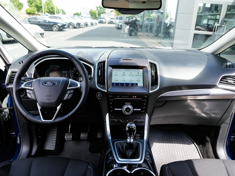 Ford S-Max 2.0 EcoBlue Turnier Titanium — photo 14