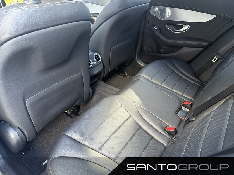 Mercedes-Benz C 250 C 250 AMG Line Schiebedach LED C 63 Optik Navi/SHD — photo 9