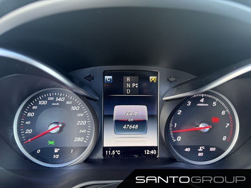 Mercedes-Benz C 250 C 250 AMG Line Schiebedach LED C 63 Optik Navi/SHD — photo 11