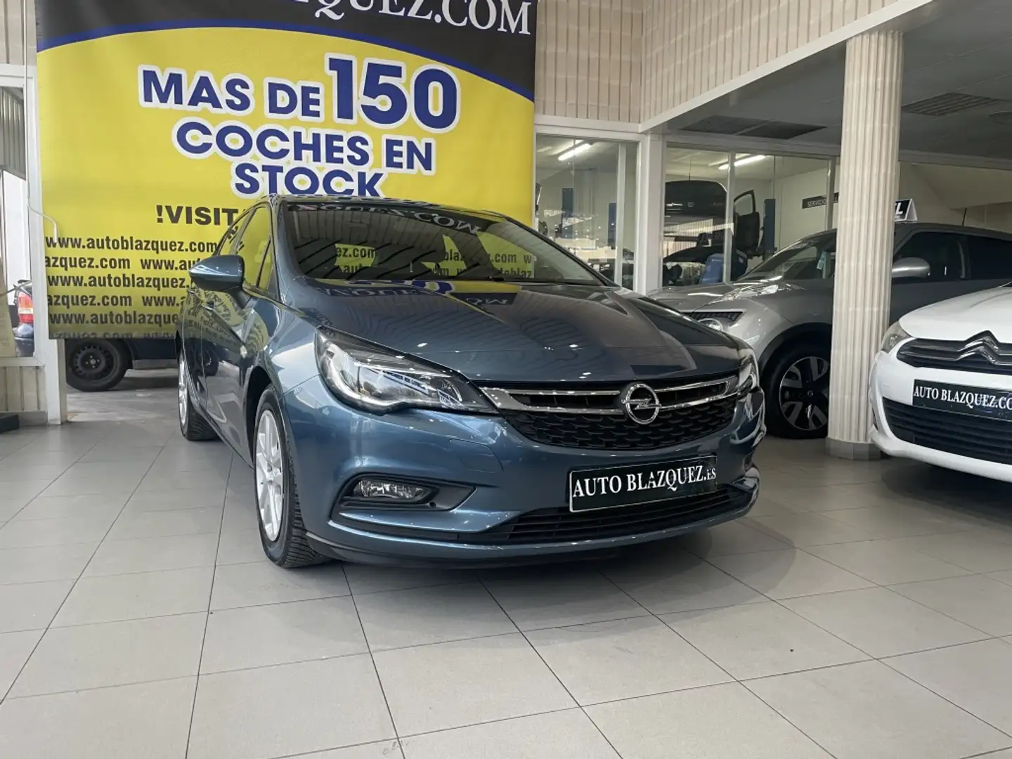 Opel Astra 1.6CDTi S/S Selective 110 Azul - 1