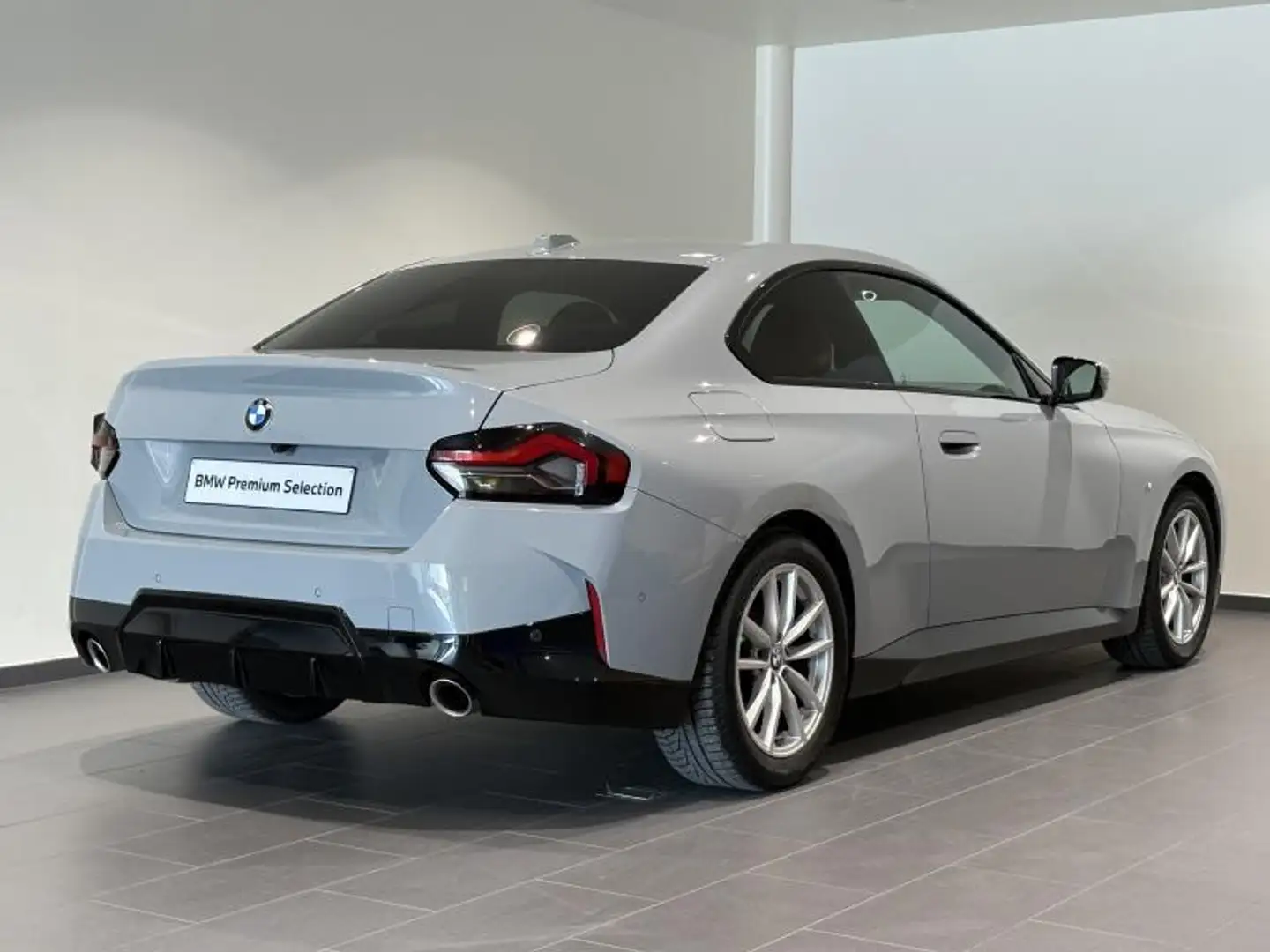 BMW 218 Coupé Grau - 2