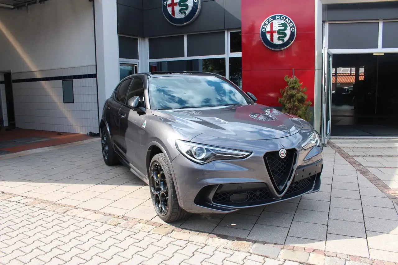 Alfa Romeo Stelvio 2022
