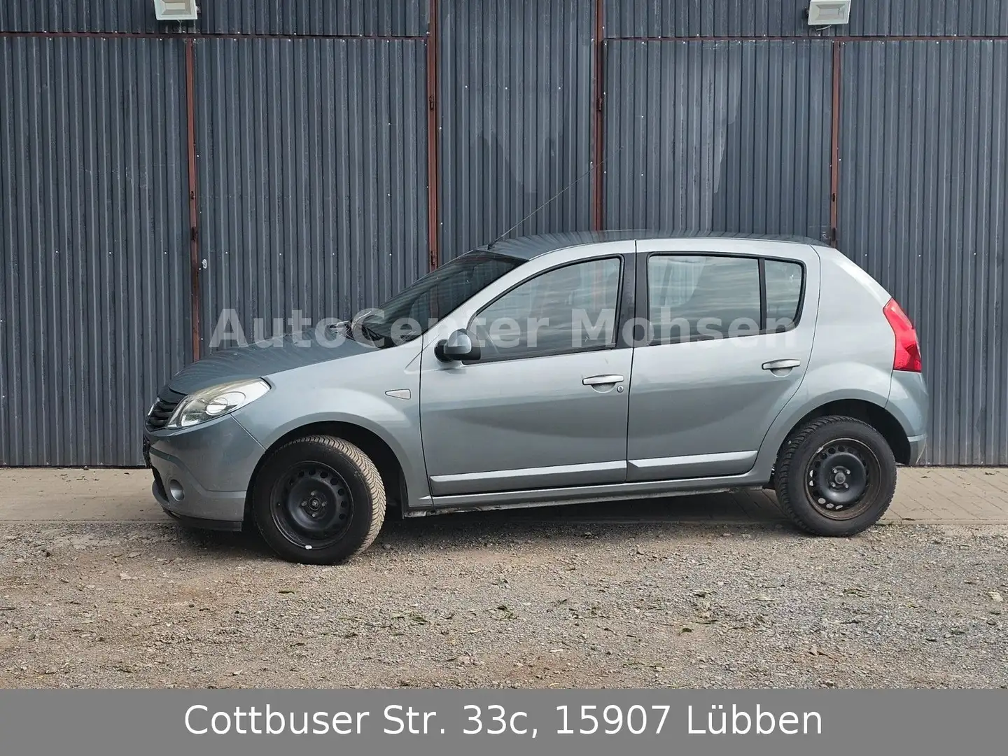 Dacia Sandero Laureate (Nr. 148) Gris - 1
