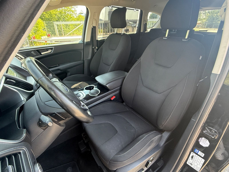 Ford S-Max Titanium2.0 TDCi*Automatik*7-Sit*AHK*210PS — photo 8