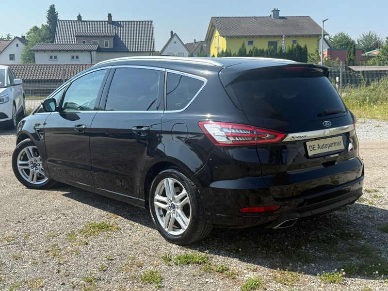 Ford S-Max Titanium2.0 TDCi*Automatik*7-Sit*AHK*210PS — photo 4
