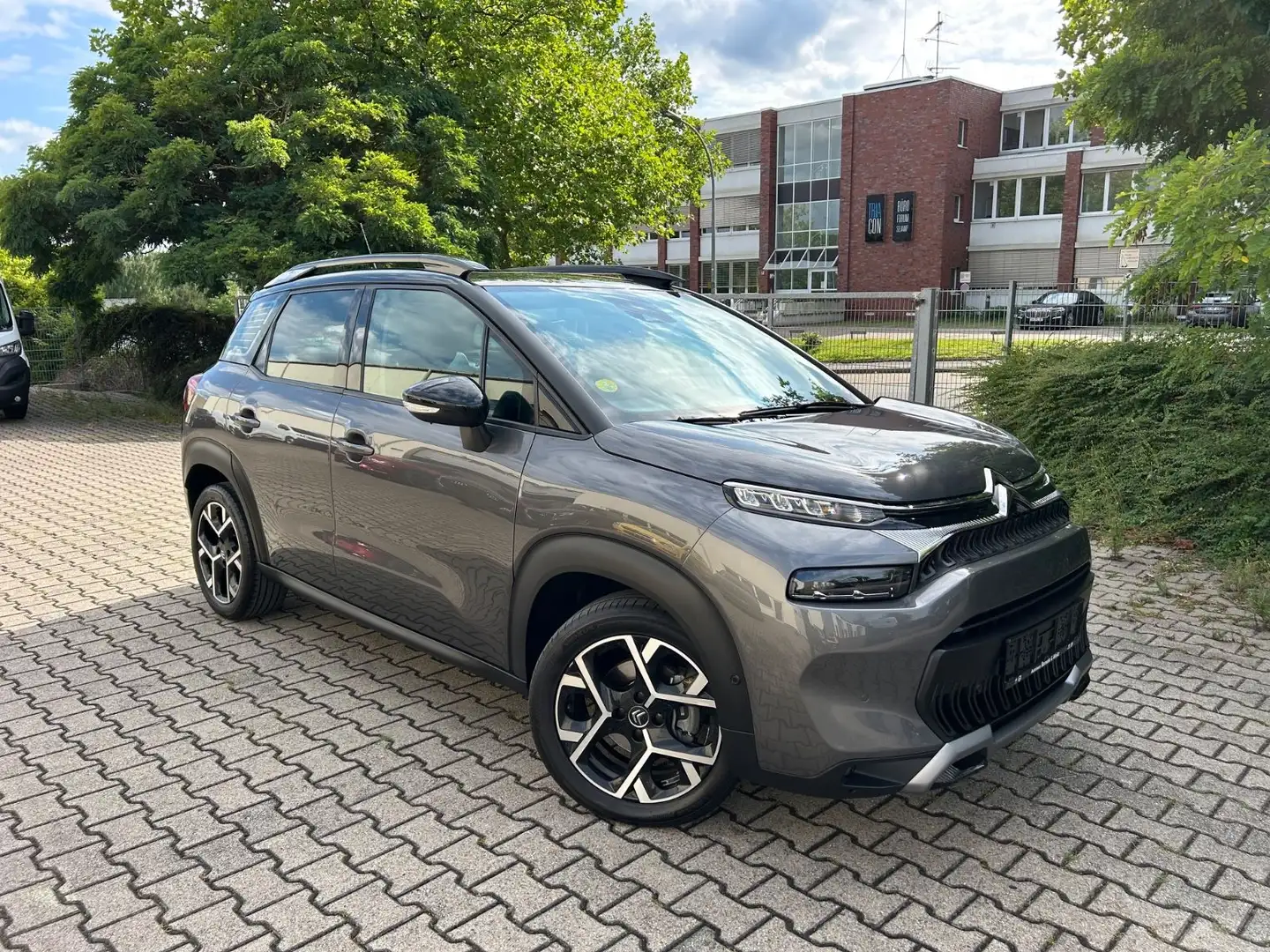 Citroen C3 Aircross 1.5 BlueHDI Shine Pack Panorama Gris - 2