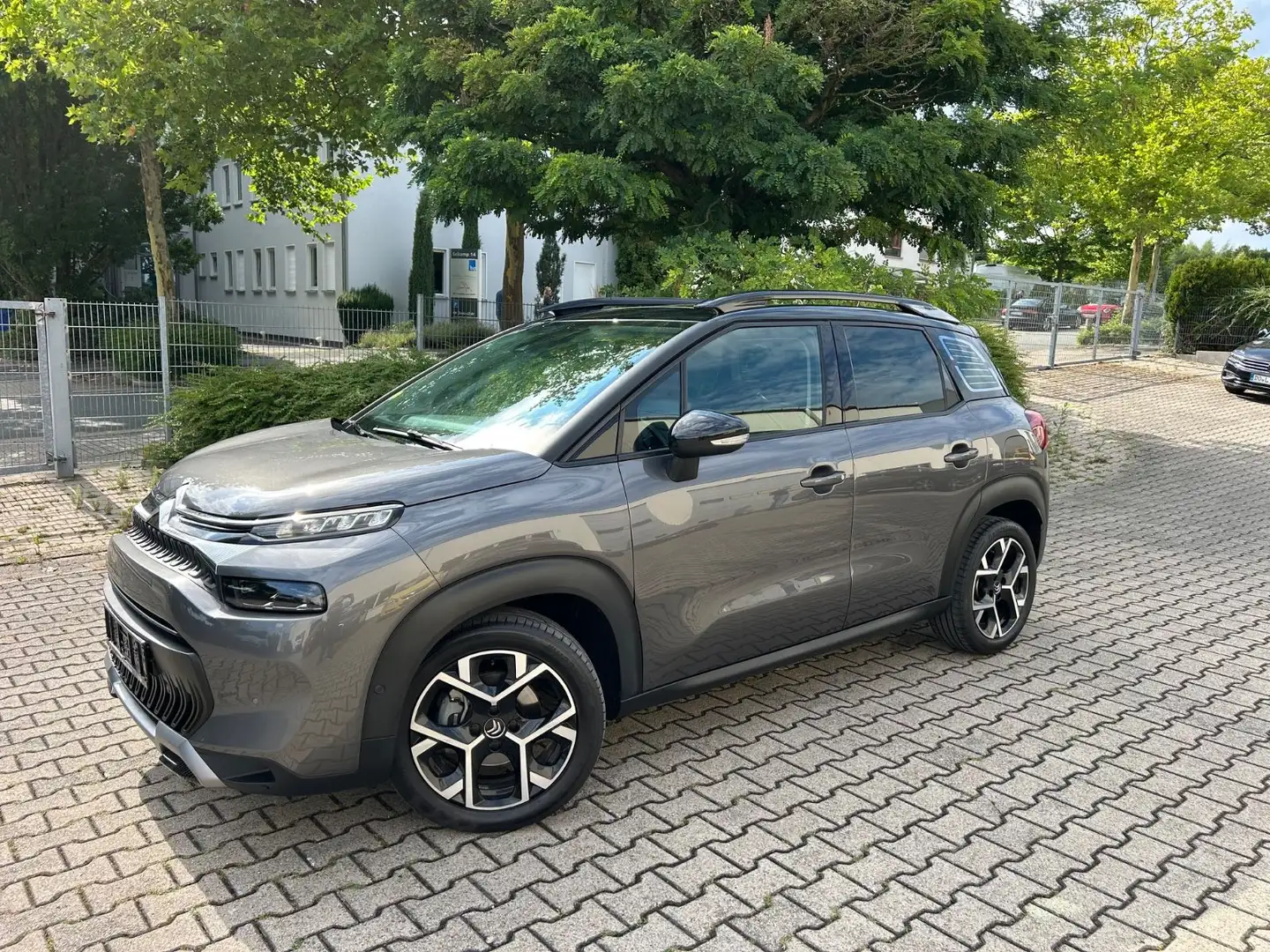Citroen C3 Aircross 1.5 BlueHDI Shine Pack Panorama Gris - 1