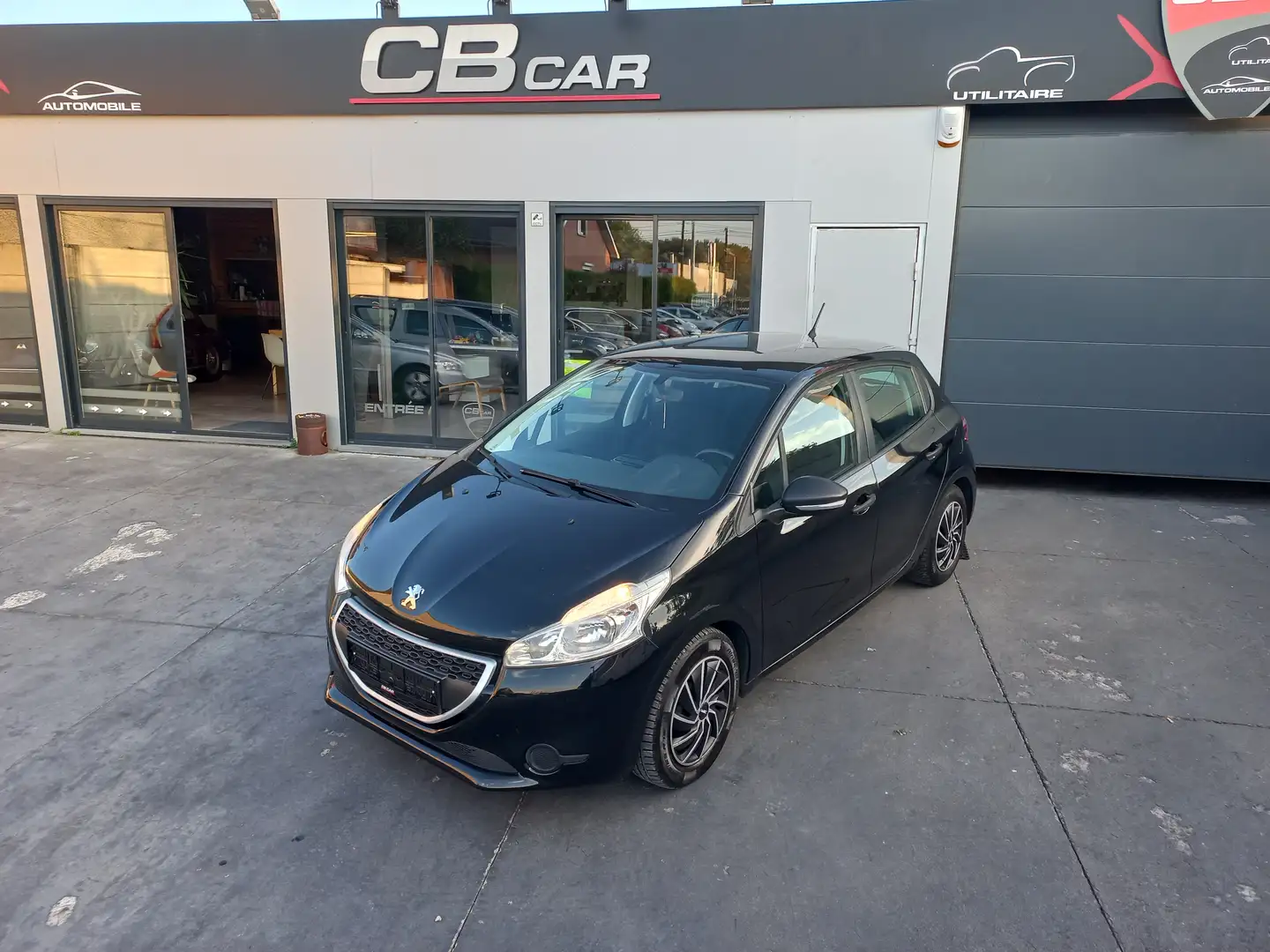 Peugeot 208 208 1.2i Noir - 2