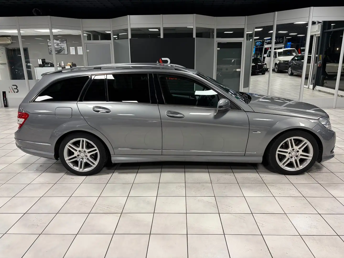 Mercedes-Benz C 350 CDI T · AMG · Navi · MFL · PDC · Tempomat Silber - 2