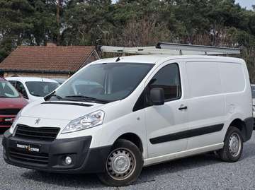 2.0 HDi Airco Navigatie ParkeerS 128Pk SchuifD *