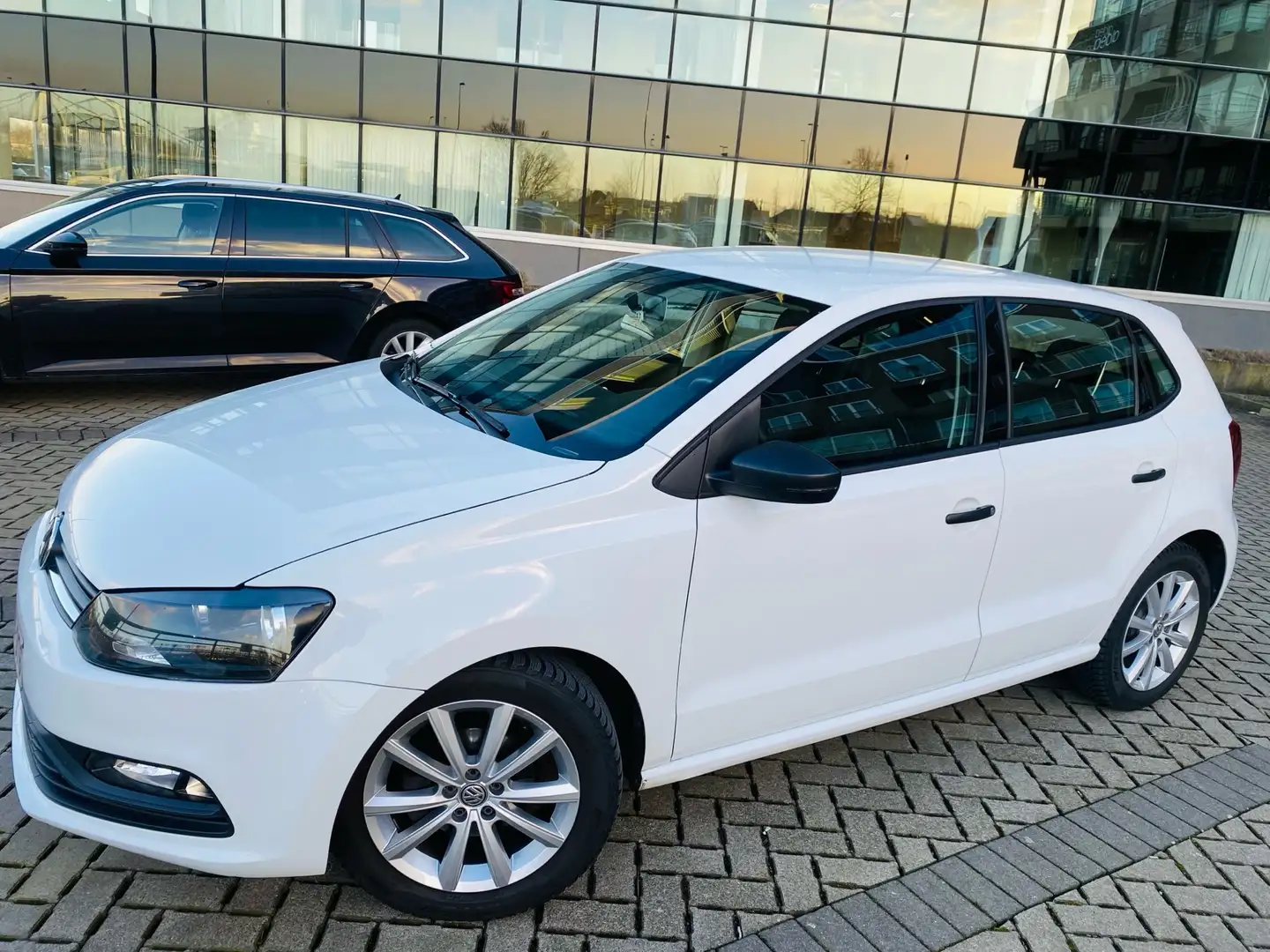 Volkswagen Polo polo 1.4 diesel Euro 6 07/2017 Blanc - 1