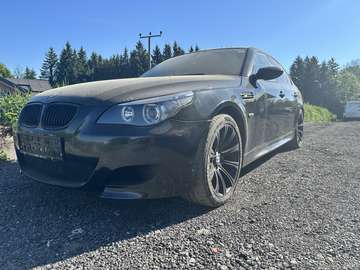 M5  E60  v10.