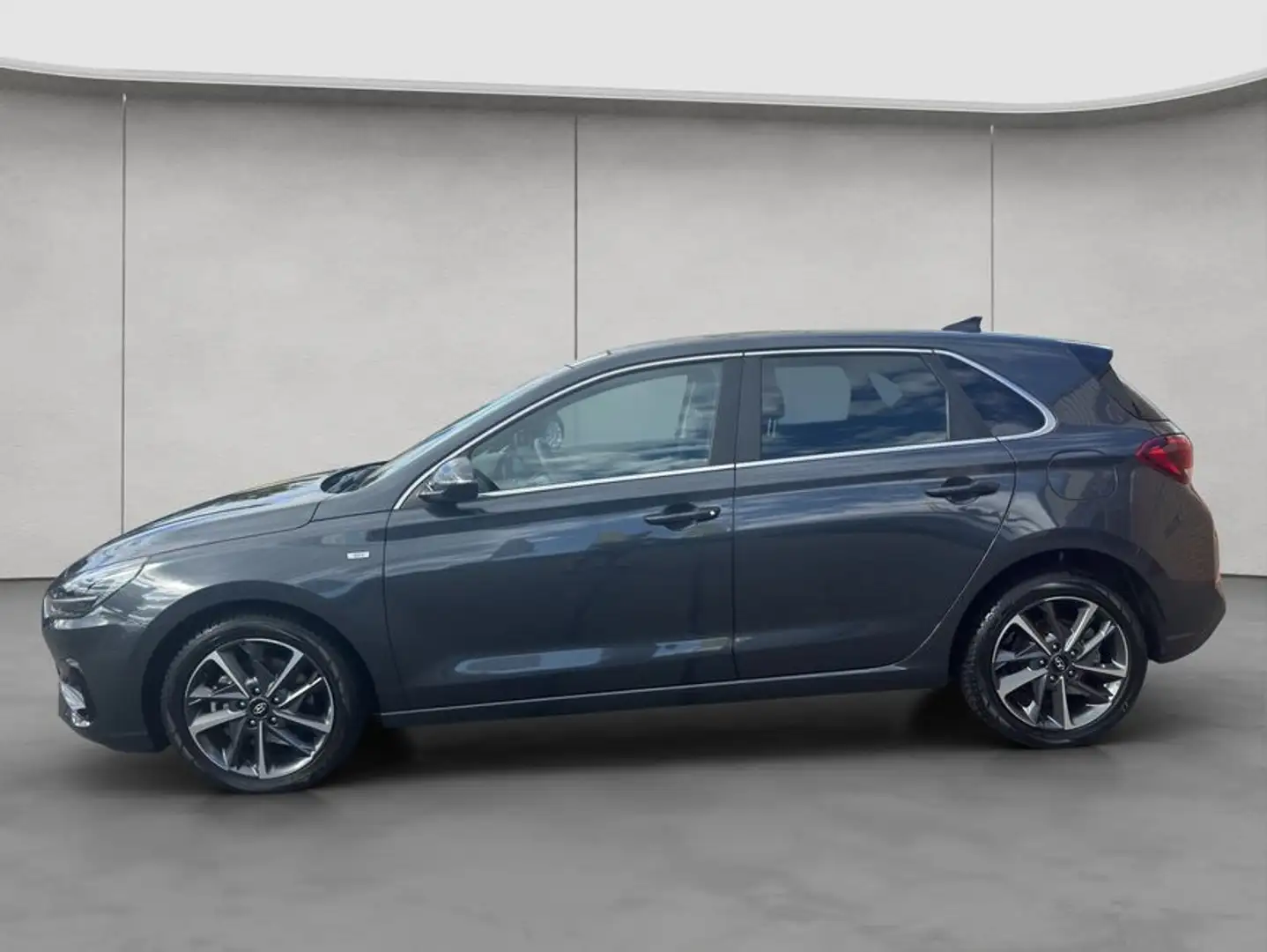 Hyundai i30 1.5 T-GDI 48V-Hybrid DCT Prime Grau - 2