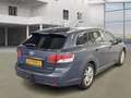 Toyota Avensis Wagon 2.2 D-4D Business NAVI CRUISE TREKHAAK 2 X S Blauw - thumbnail 4