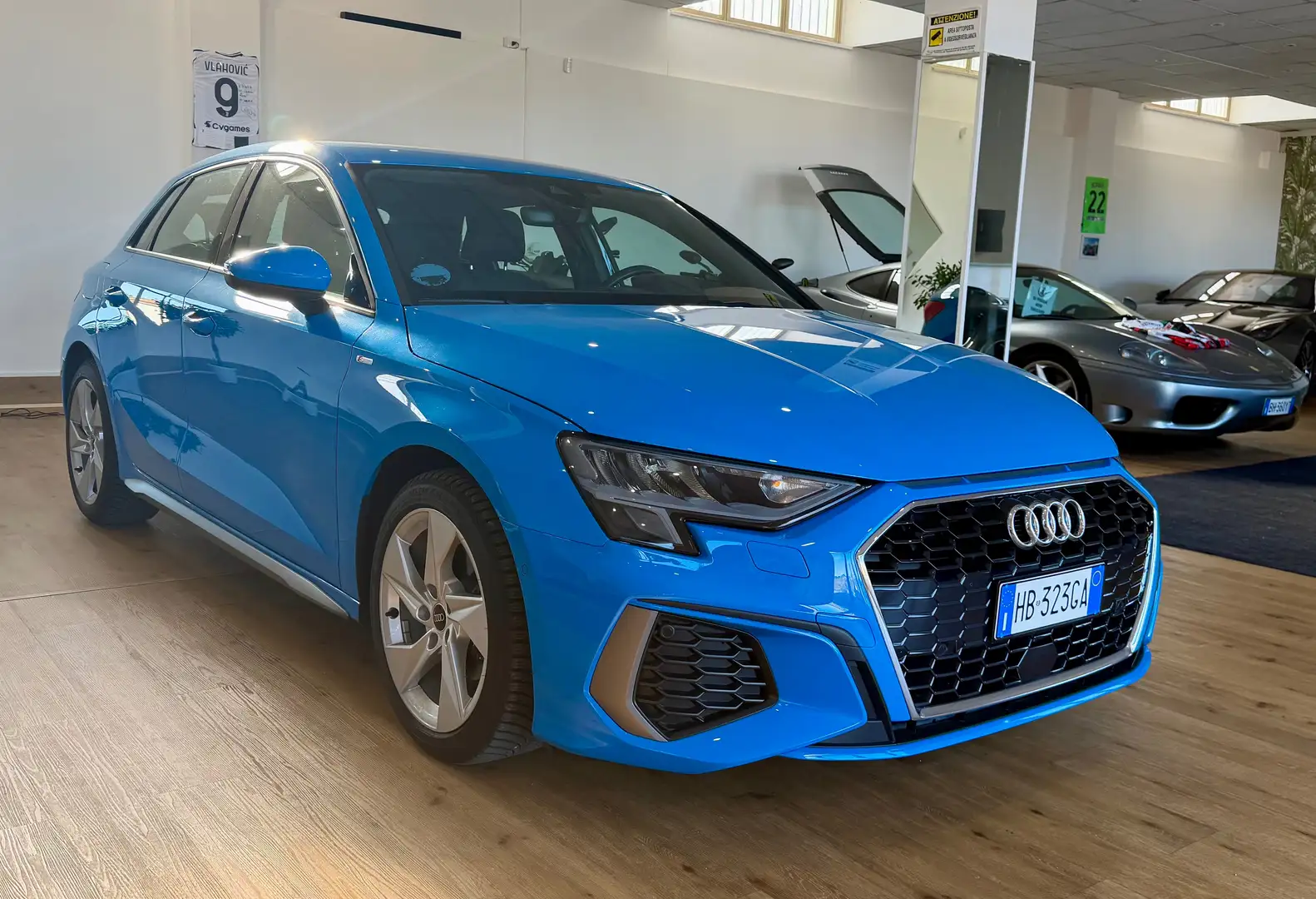 Audi A3 30  Tfsi S-Line MHEV Blu/Azzurro - 2