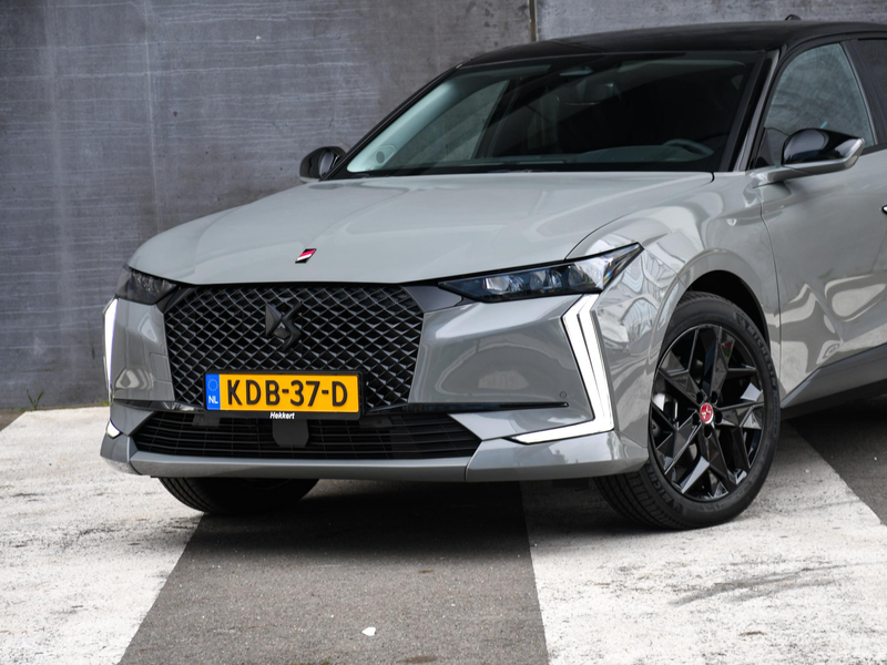 DS Automobiles DS 4 Performance Line 1.6 PHEV 225pk Automaat PDC + CAM — photo 2