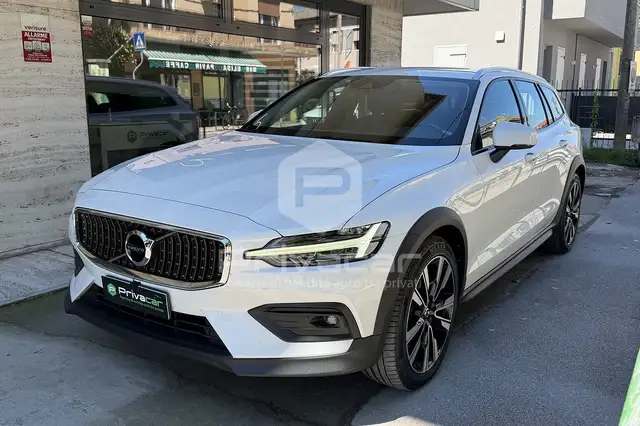 Volvo V60 Cross Country V60 Cross Country D4 AWD Geartronic Pro